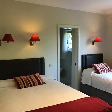 Sunnybank Bed & Breakfast *